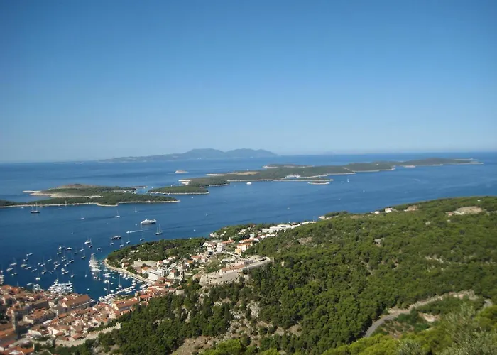 Hana's Eyes * Hvar Town